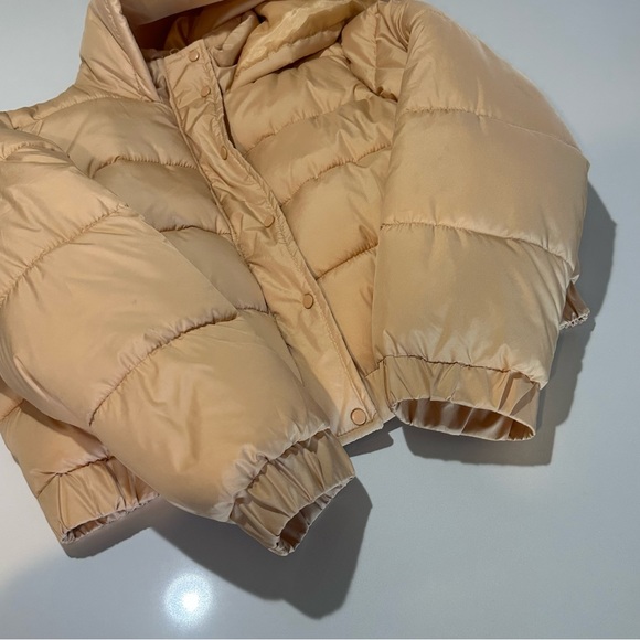 Misguided Petite Hooded Crop Puffer Jacket 🧥 - Picture 9 of 10